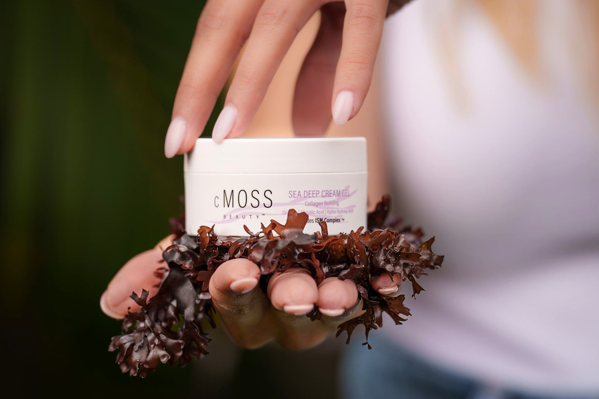 Nurturing Your Glow: Why CMoss Beauty is Perfect for Pregnancy-Safe Skincare