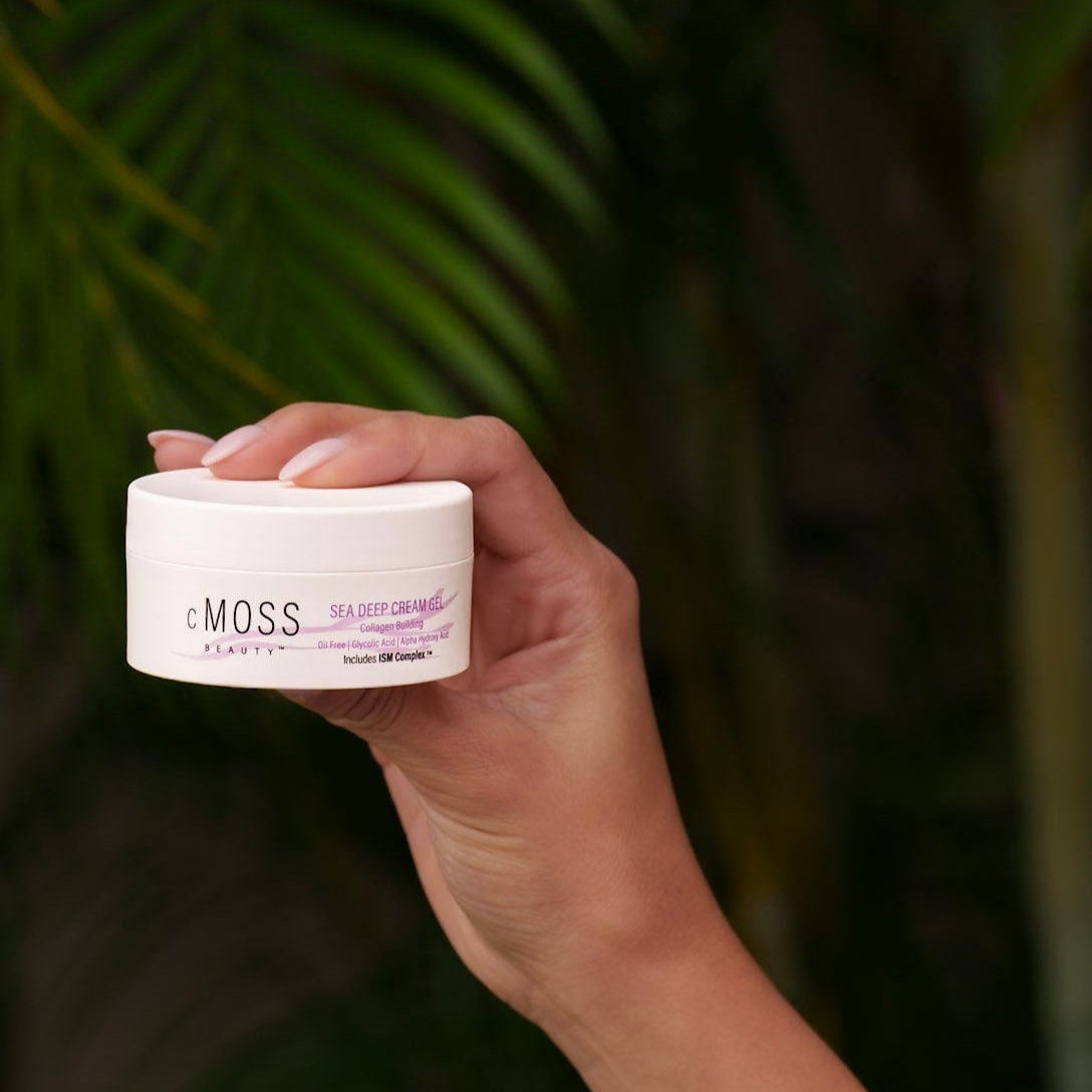 cmoss sea deep cream gel with model
